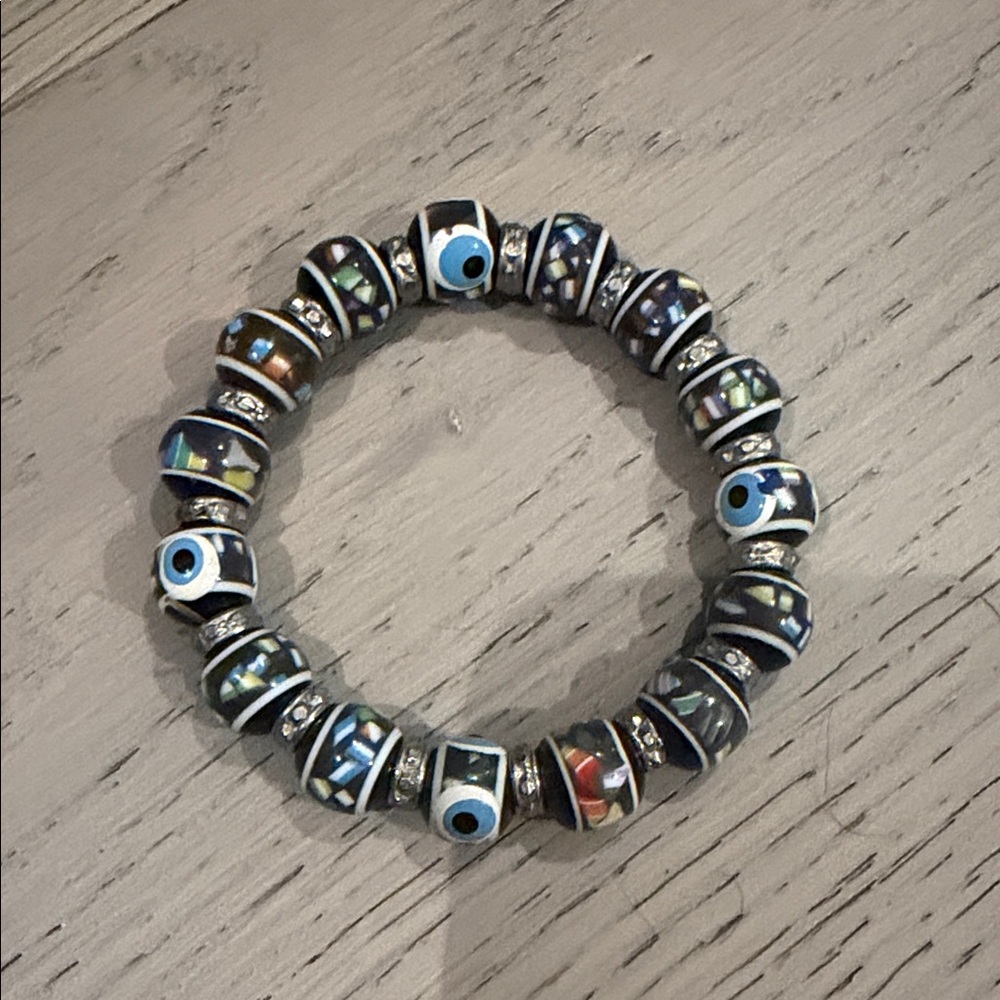 Colorful Beaded Bracelet with Evil Eye Design